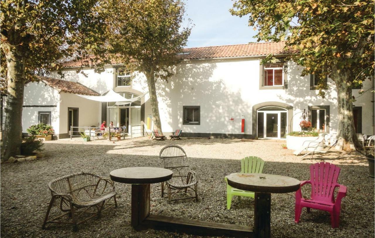 2 Bedroom Amazing Home In Narbonne Exterior foto