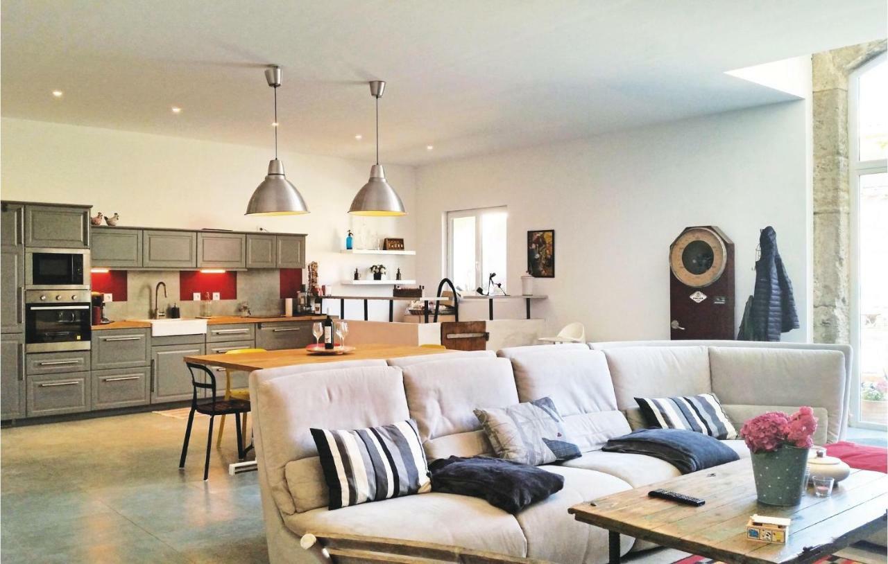 2 Bedroom Amazing Home In Narbonne Exterior foto